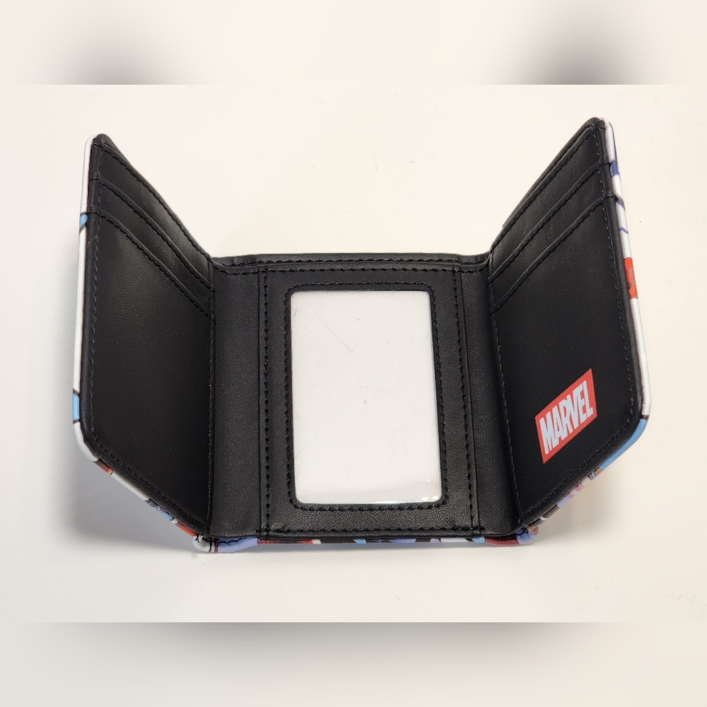 Marvel CAPTAIN AMERICA Trifold Wallet - NWT - Picture 6 of 9